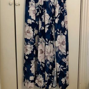 Cheeky bliss maxi dress